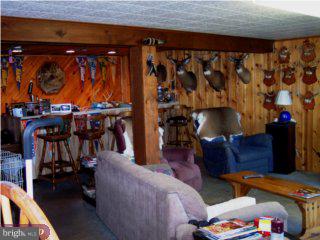 93 Rhoades Road Kutztown, PA 19530 - Photo 3 of 4 Gallery Image 3