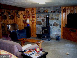 93 Rhoades Road Kutztown, PA 19530 - Photo 4 of 4 Gallery Image 4