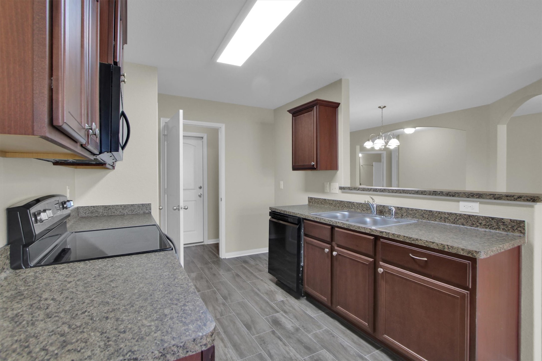 12302 Wavecrest Road Texas City, TX 77568 - Photo 16 of 31