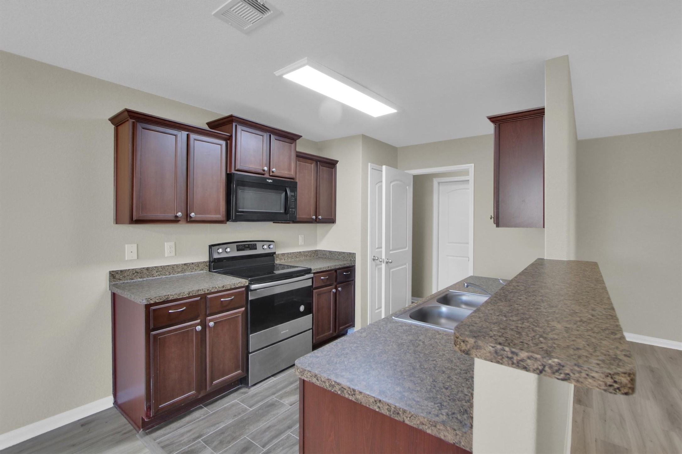 12302 Wavecrest Road Texas City, TX 77568 - Photo 17 of 31
