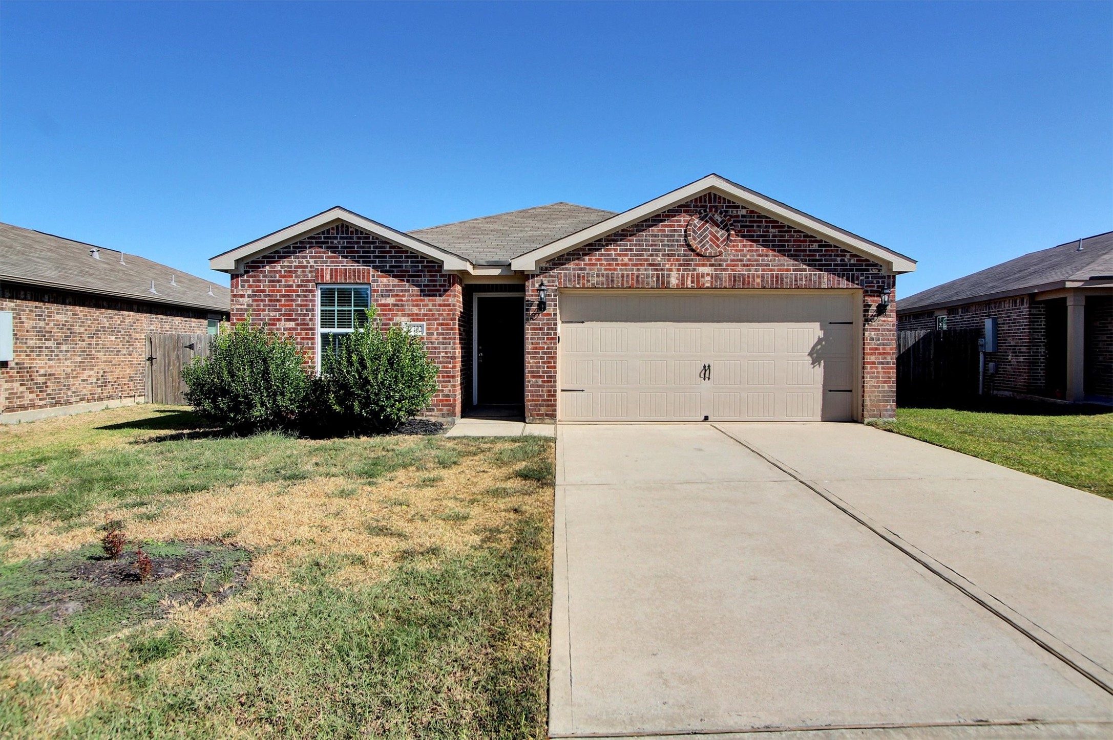 12302 Wavecrest Road Texas City, TX 77568 - Photo 2 of 31