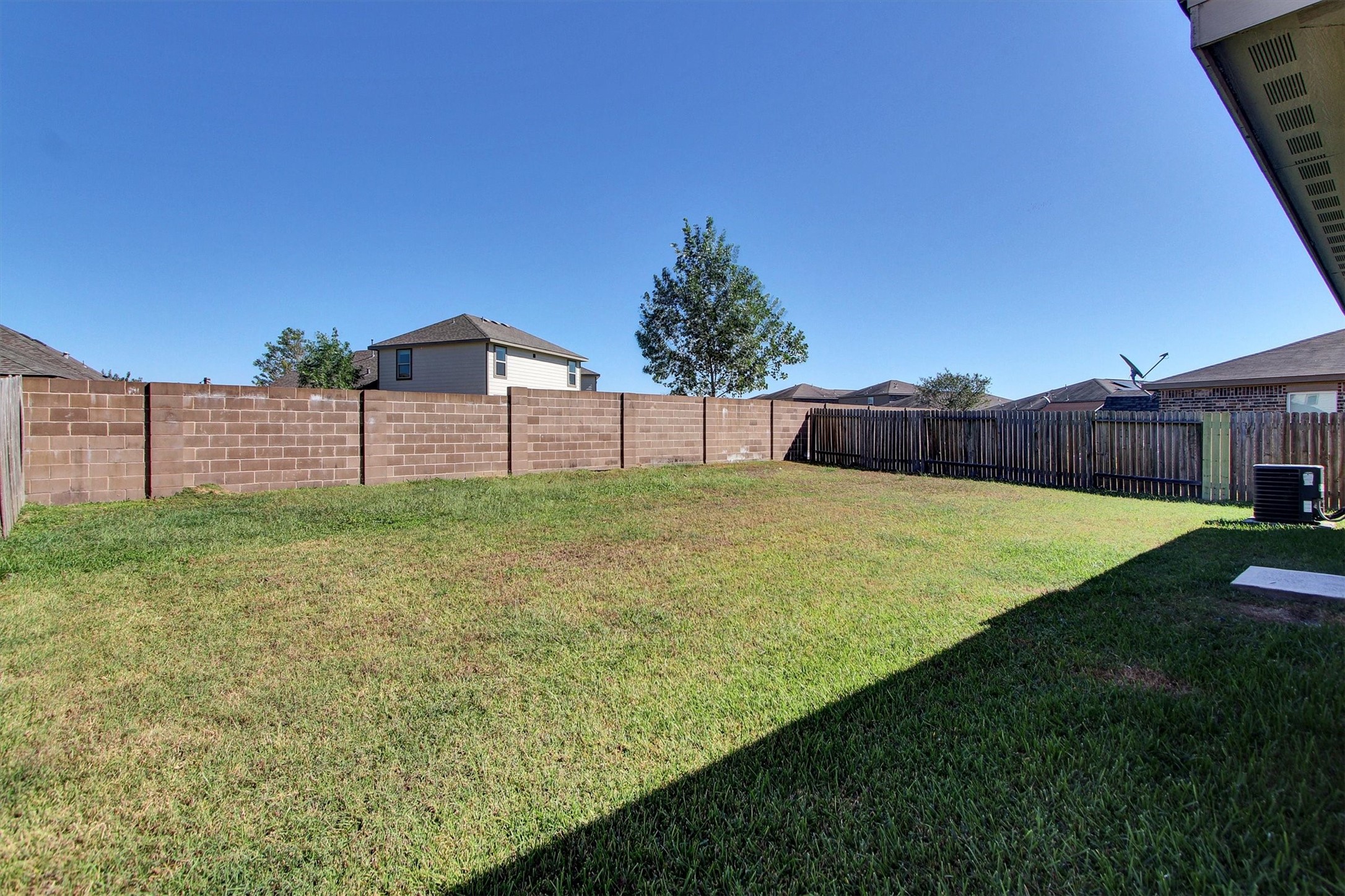 12302 Wavecrest Road Texas City, TX 77568 - Photo 26 of 31