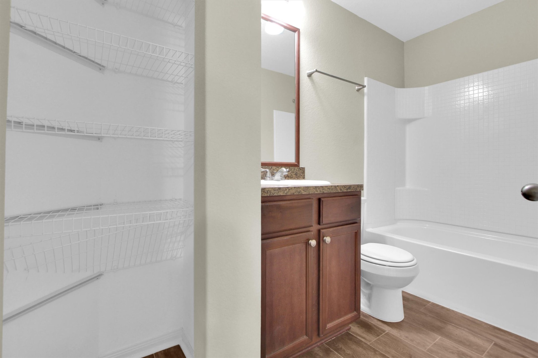 12302 Wavecrest Road Texas City, TX 77568 - Photo 9 of 31