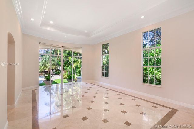 $3,475,000 | 598 Golden Beach Drive, Golden Beach, FL 33160