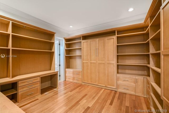 $3,475,000 | 598 Golden Beach Drive, Golden Beach, FL 33160