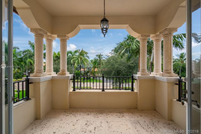 $3,475,000 | 598 Golden Beach Drive, Golden Beach, FL 33160