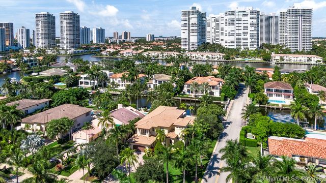 $3,475,000 | 598 Golden Beach Drive, Golden Beach, FL 33160