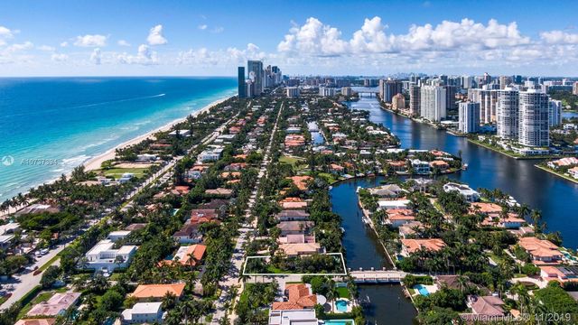 $3,475,000 | 598 Golden Beach Drive, Golden Beach, FL 33160