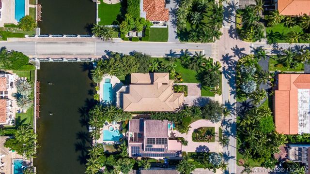 $3,475,000 | 598 Golden Beach Drive, Golden Beach, FL 33160