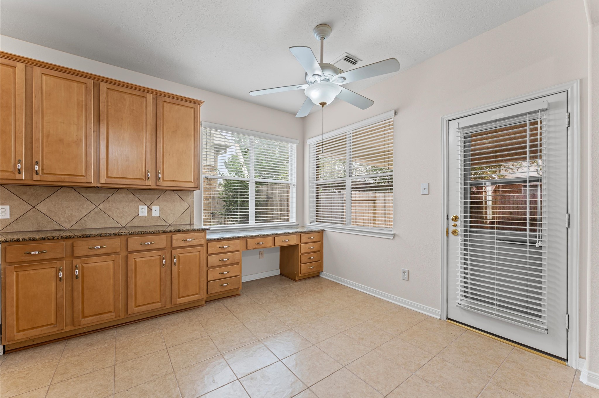 3323 Sainte Mere Eglise Lane Spring, TX 77388 - Photo 9 of 22