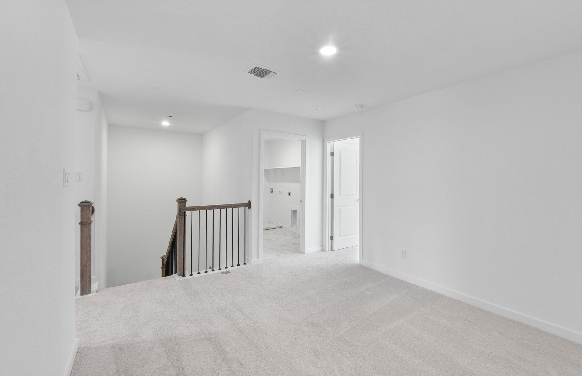 1280 East Main Street, Unit 602 Round Rock, TX 78664 - Photo 14 of 22 a view of an empty room