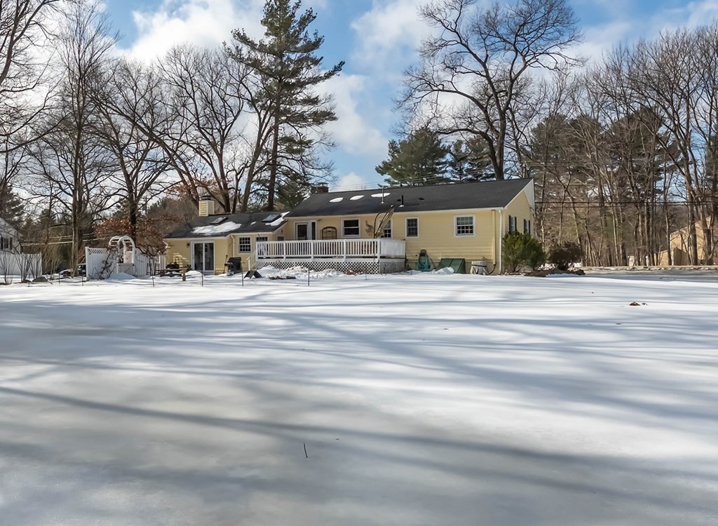 55 Lovejoy Road Andover, MA 01810 - Photo 25 of 35 Gallery Image 25