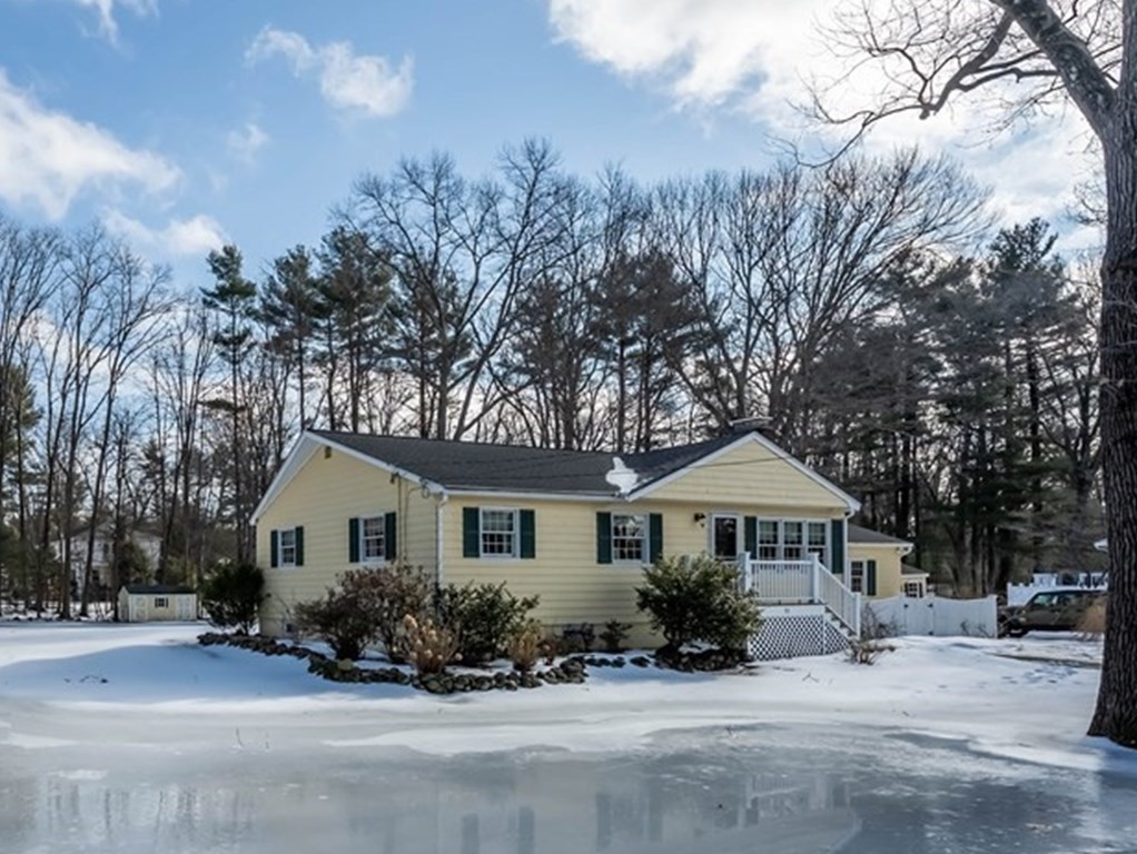 55 Lovejoy Road Andover, MA 01810 - Photo 26 of 35 Gallery Image 26