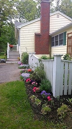 55 Lovejoy Road Andover, MA 01810 - Photo 34 of 35 Gallery Image 34