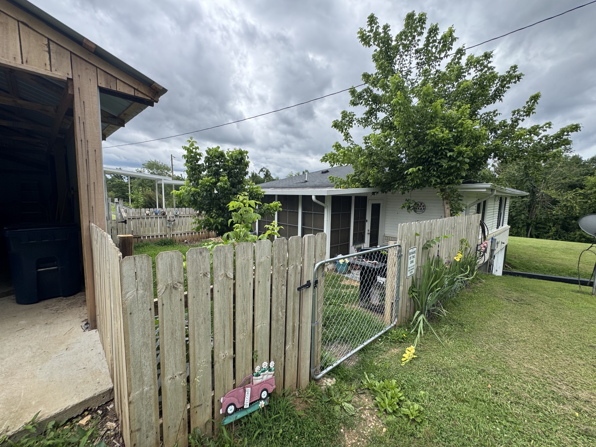 205 Williams Road Westmoreland, TN 37186 - Photo 8 of 14