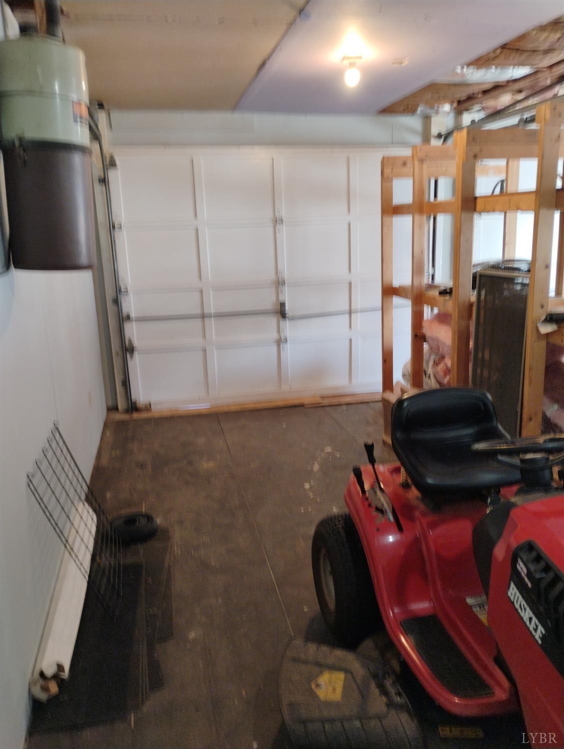 1316 Dudley Road Moneta, VA 24121 - Photo 38 of 61 GARAGE