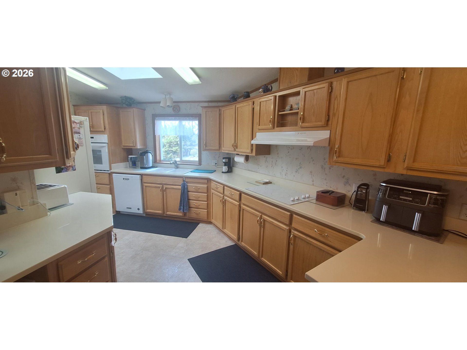 848 Wecoma Loop Florence, OR 97439 - Photo 7 of 15