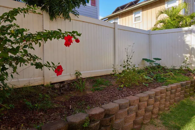 $4,850 | 32 East Makahehi Loop, Kahului, HI 96732