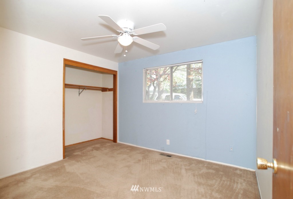 3203 Meadow Avenue North Renton, WA 98056 - Photo 17 of 24 Gallery Image 17
