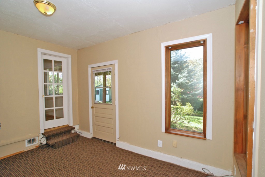 3203 Meadow Avenue North Renton, WA 98056 - Photo 20 of 24 Gallery Image 20