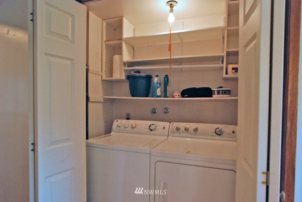 3203 Meadow Avenue North Renton, WA 98056 - Photo 23 of 24 Gallery Image 23