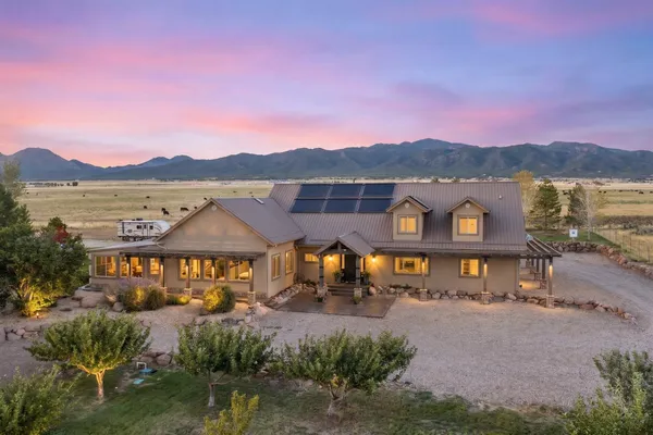 $2,800,000 | 1109 East 400 South, New Harmony, UT 84757