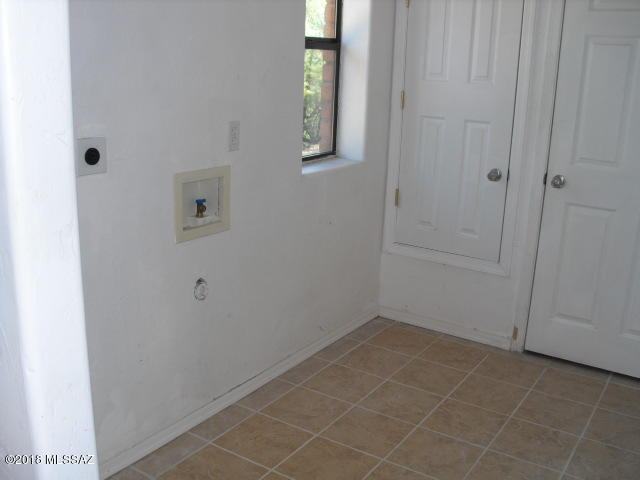 275 Camino Magnifico Rio Rico, AZ 85648 - Photo 7 of 11