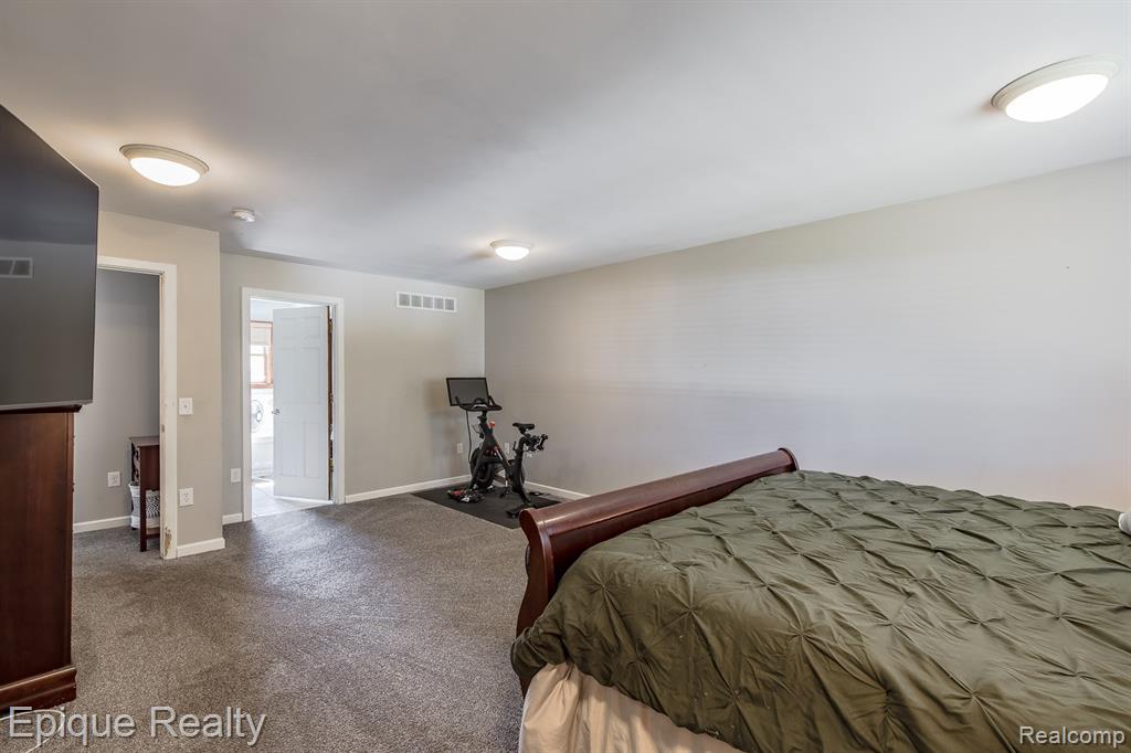 2999 Buckner Road Lake Orion, MI 48362 - Photo 33 of 52 Gallery Image 33