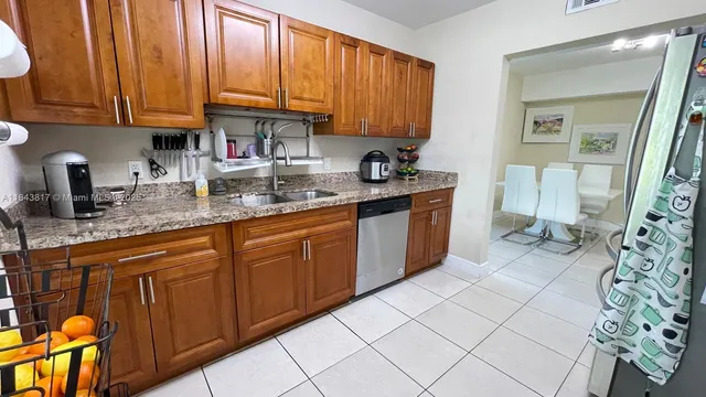$560,000 | 1445 Northwest 116th Terrace, Miami, FL 33167