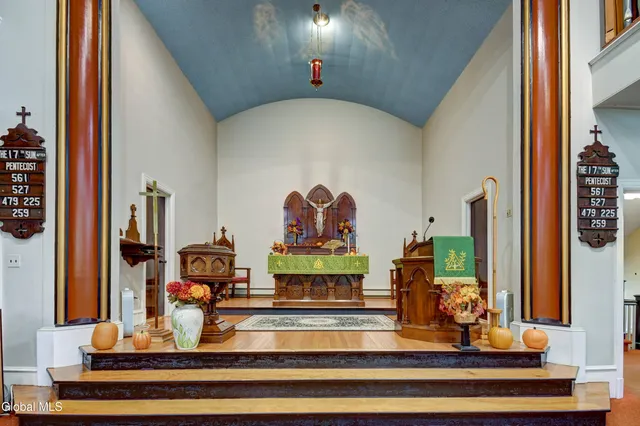 $295,000 | 24 Pine Street, Amsterdam, NY 12010