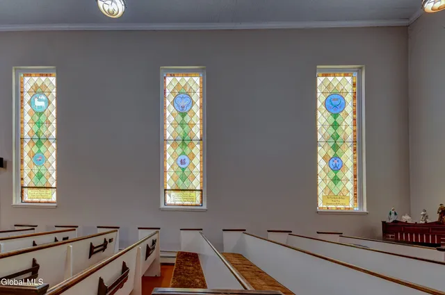 $295,000 | 24 Pine Street, Amsterdam, NY 12010