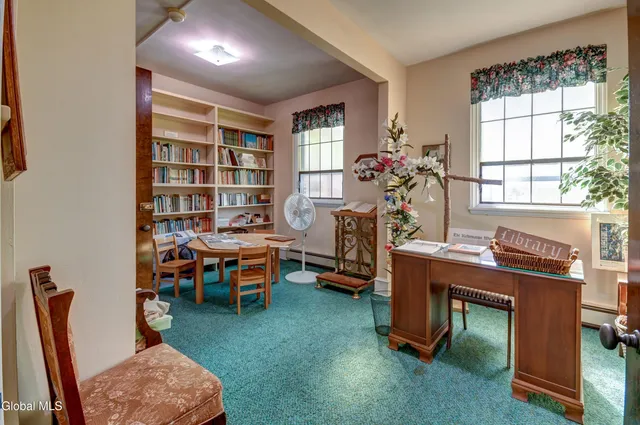 $295,000 | 24 Pine Street, Amsterdam, NY 12010