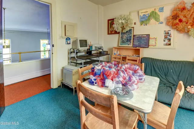 $295,000 | 24 Pine Street, Amsterdam, NY 12010