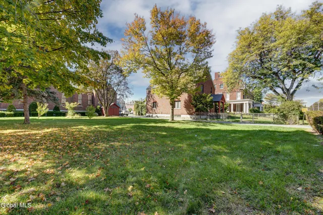 $295,000 | 24 Pine Street, Amsterdam, NY 12010