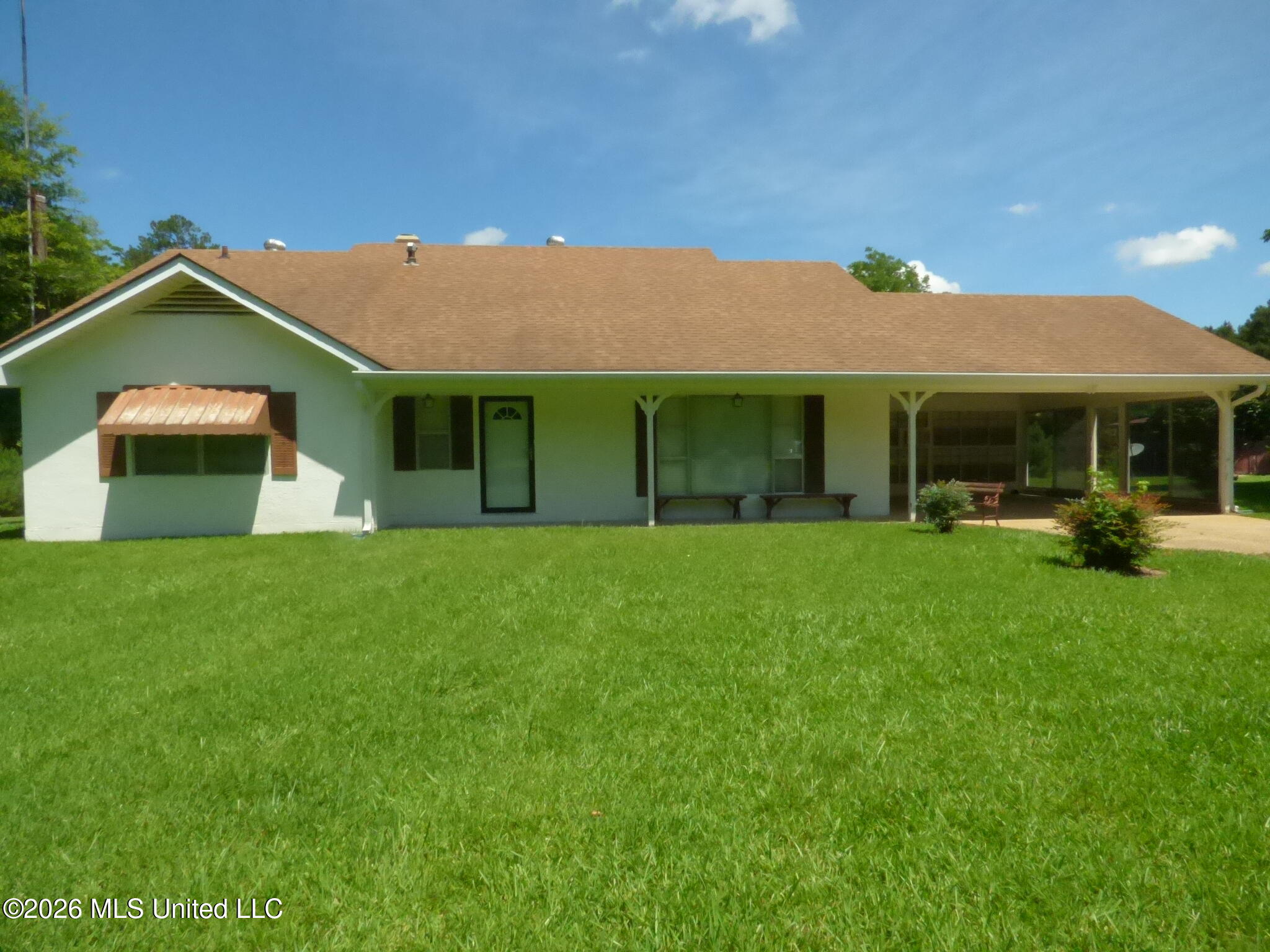 2083 Martin Road Summit, MS 39666 - Photo 1 of 19 P1350636