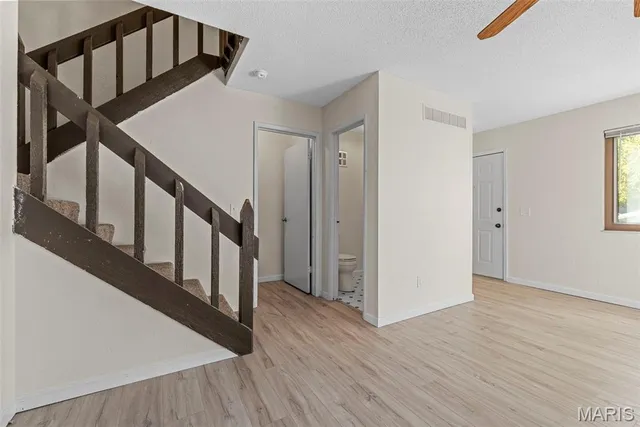 $128,000 | 2801 Savoy Drive, Unit 2801, Lake St. Louis, MO 63367