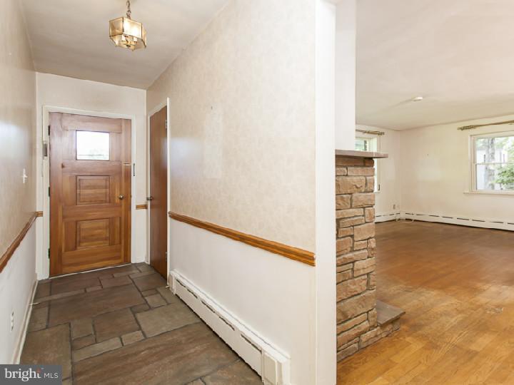 127 Carter Road Princeton, NJ 08540 - Photo 4 of 20