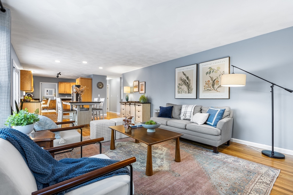 8 Stouffer Circle Andover, MA 01810 - Photo 17 of 41