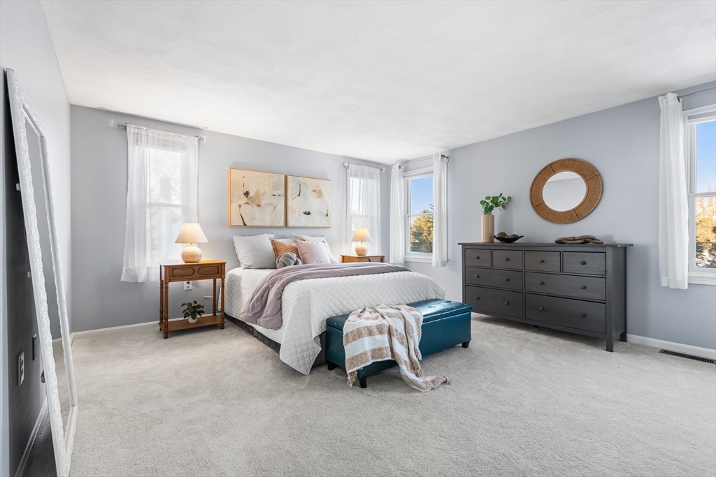 8 Stouffer Circle Andover, MA 01810 - Photo 20 of 41