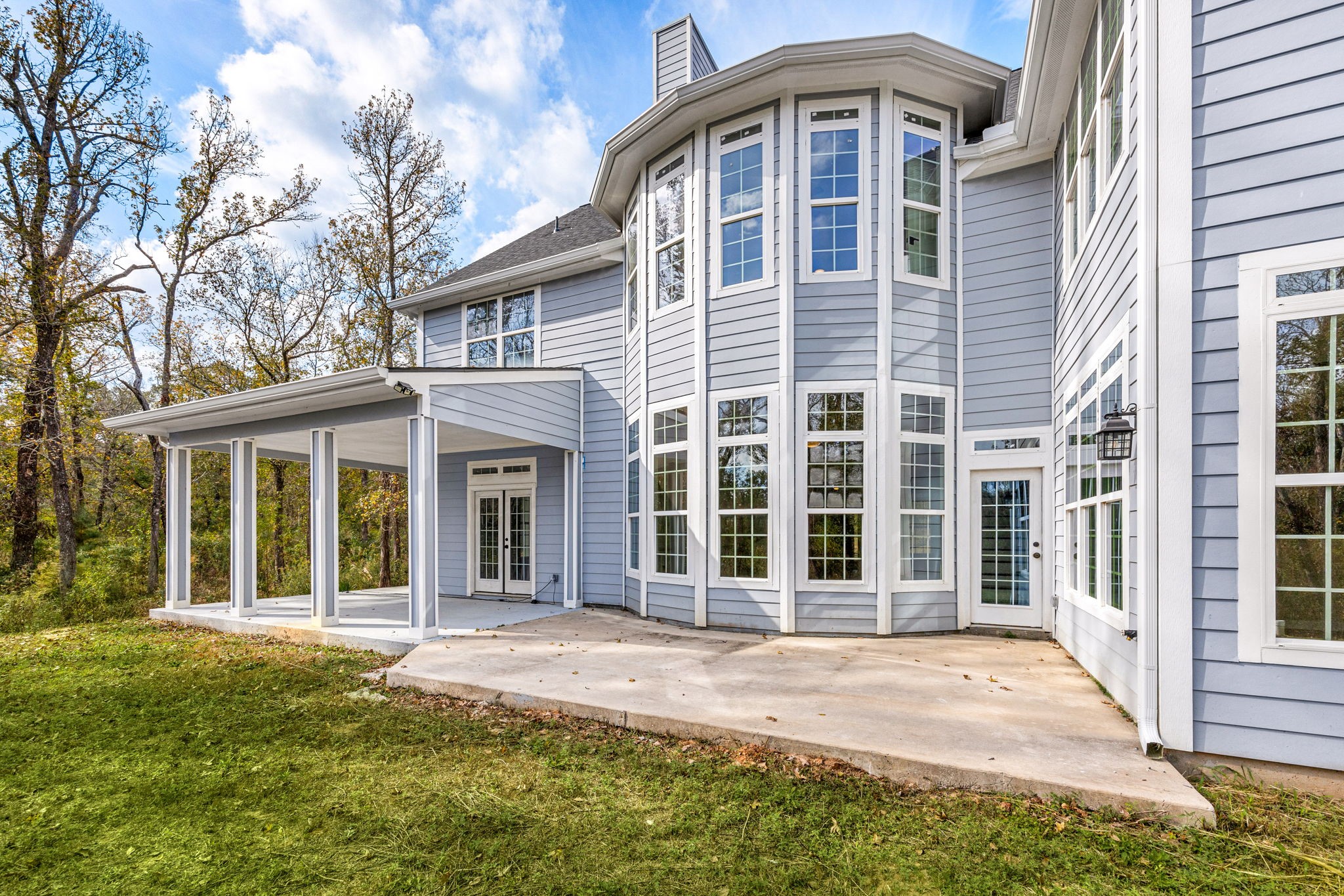 14882 Gingham Road Montgomery, TX 77356 - Photo 47 of 50 front view of a house with a yard