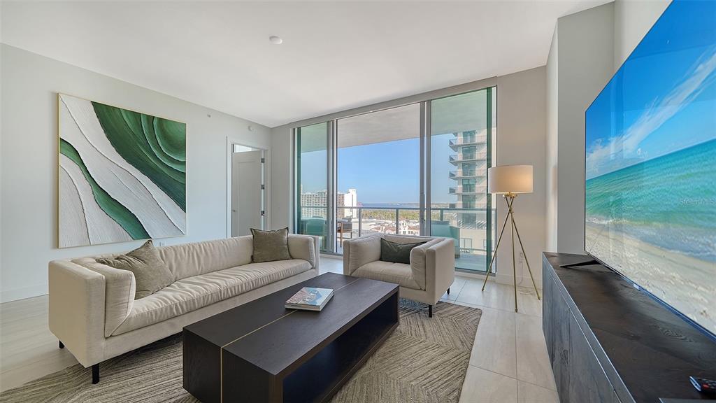 301 Quay Commons, Unit 704 Sarasota, FL 34236 - Photo 12 of 76