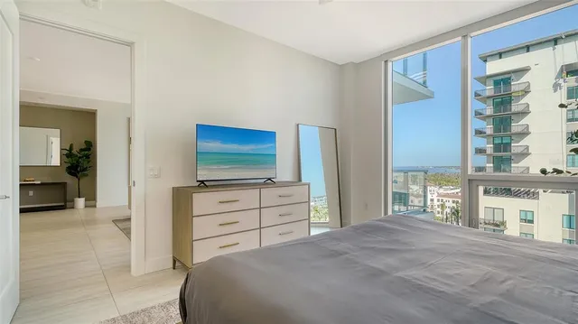 $15,000 | 301 Quay Commons, Unit 704, Sarasota, FL 34236