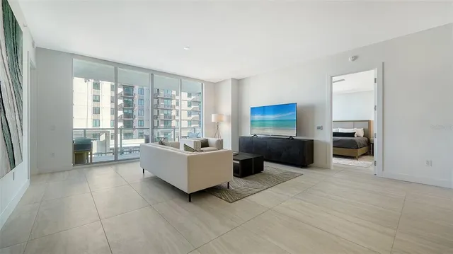 $15,000 | 301 Quay Commons, Unit 704, Sarasota, FL 34236