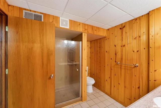 $220,000 | 3075 Willowwood Drive, Bettendorf, IA 52722