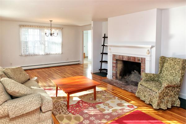 17 Old Forge Road Falmouth, MA 02556 - Photo 11 of 20 Gallery Image 11