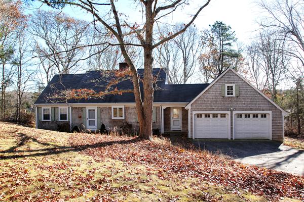 17 Old Forge Road Falmouth, MA 02556 - Photo 2 of 20 Gallery Image 2