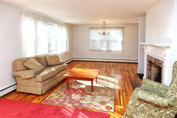 17 Old Forge Road Falmouth, MA 02556 - Photo 10 of 20 Gallery Image 10