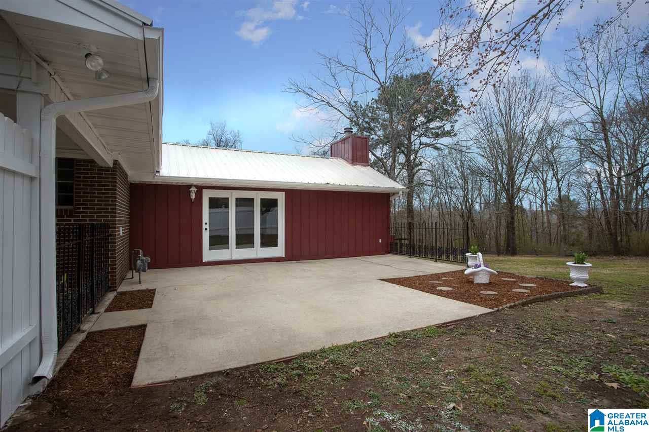 1230 School Road Southeast Bessemer, AL 35022 - Photo 4 of 32