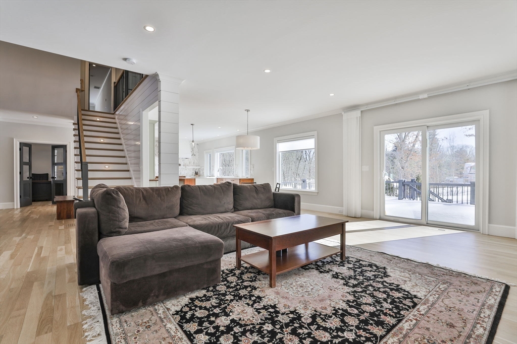 1 Whisper Way Hopkinton, MA 01748 - Photo 5 of 41 Gallery Image 5