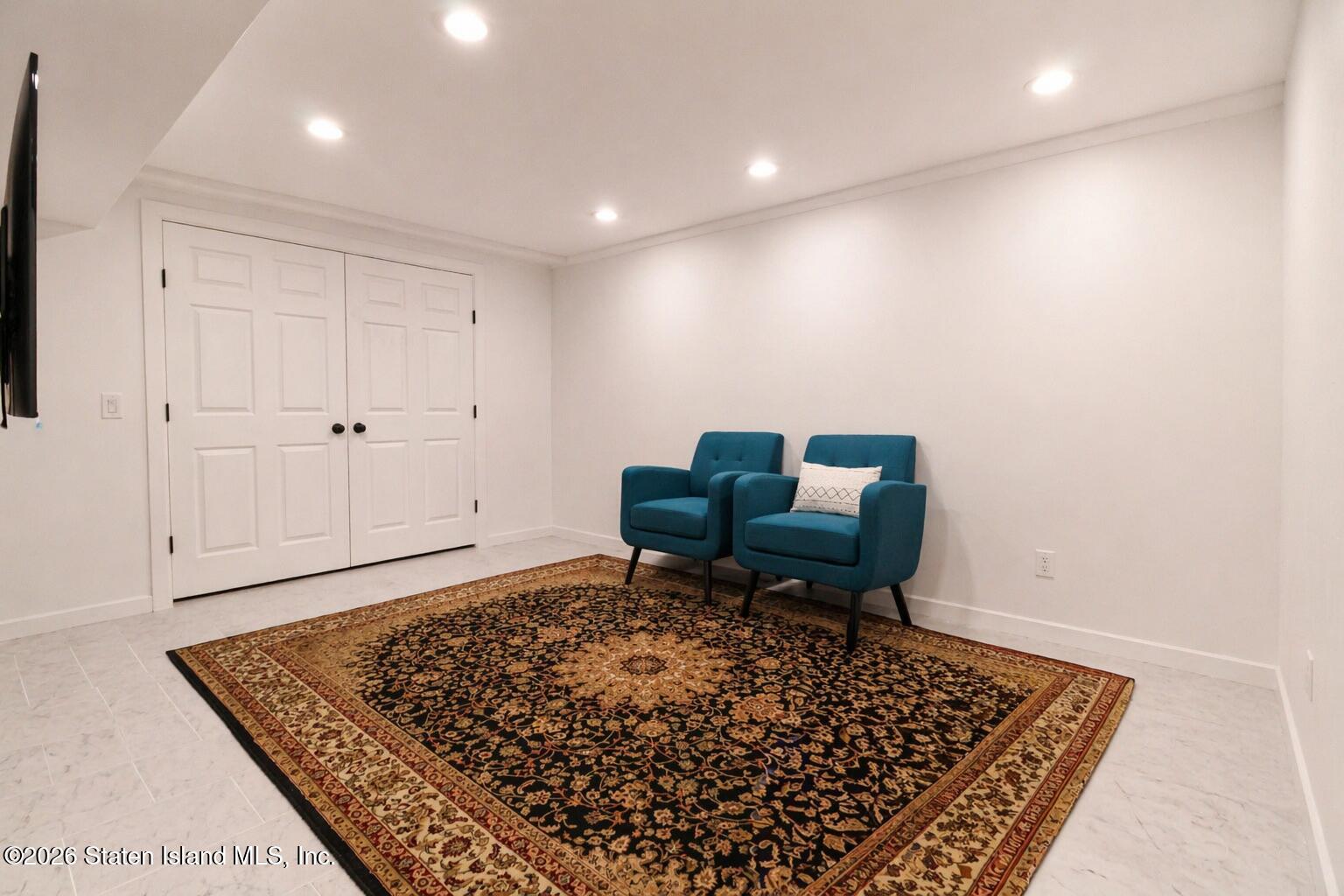 421 Willow Road East, Unit 2 Staten Island, NY 10314 - Photo 12 of 24 Photo Apr 21 2026, 9 58 22 PM (6)